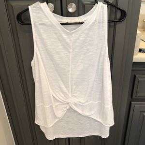 Cute knot front white tank! Never worn. Size M